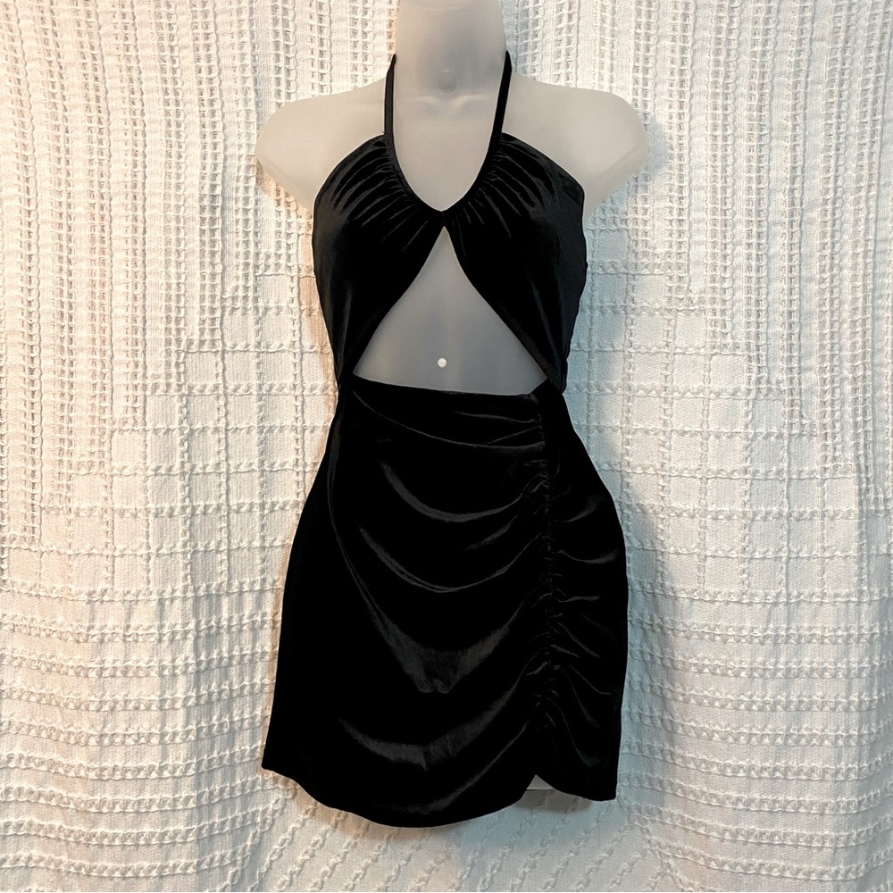 NWT Zara Black Velvet Halter Mini Dress, Size Small